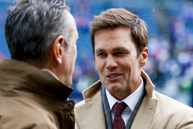 Tom Brady appears to take shot at De’Vondre Campbell, Diontae Johnson