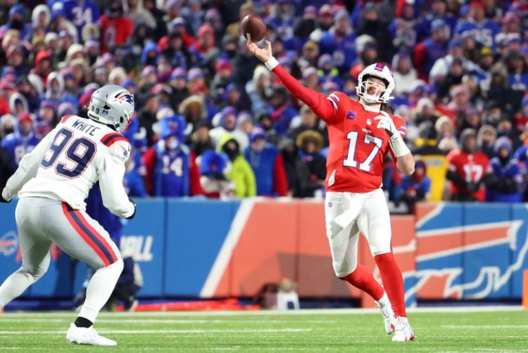 ‘Had no feeling in the hand’: Bills’ Josh Allen smacks funny bone in win