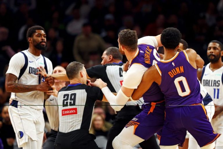 Suns-Mavericks brawl leads to three NBA suspensions