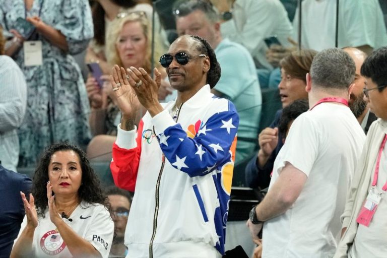 Snoop Dogg to host 2025 NFL Honors in New Orleans