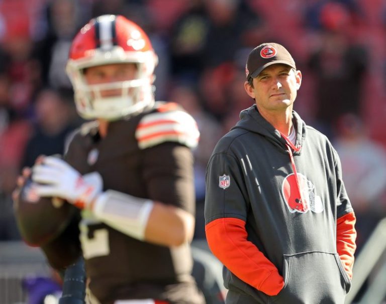 Browns start offseason by firing offensive coordinator, OL coach