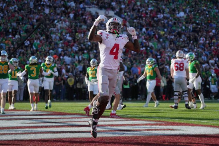 Ohio State vs. Oregon highlights: Buckeyes roll into CFP semifinals