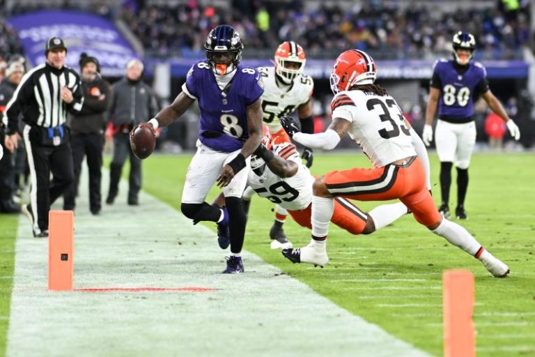 Winners and losers of Saturday’s AFC North doubleheader