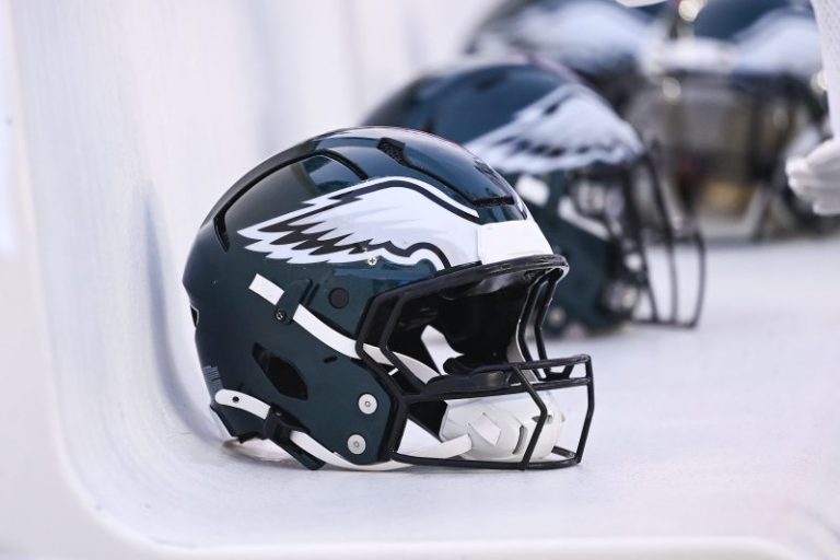 Eagles fan banned for verbally assaulting Packers fan in Philly