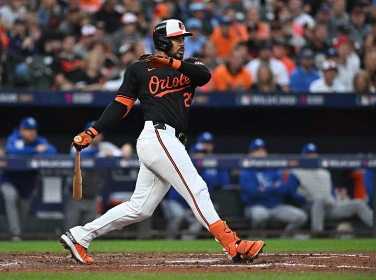 Reports: Blue Jays finally land a marquee free agent