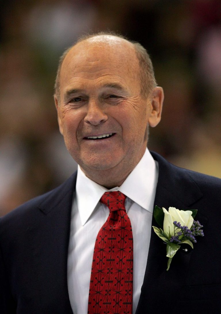 Olympic gold medalist dies at 95: Button was figure skating superstar