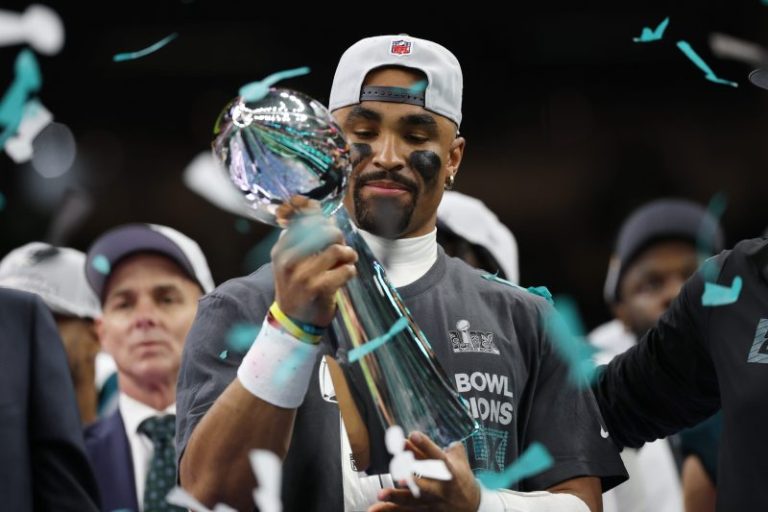 Jalen Hurts shows path for college football QBs with Super Bowl win