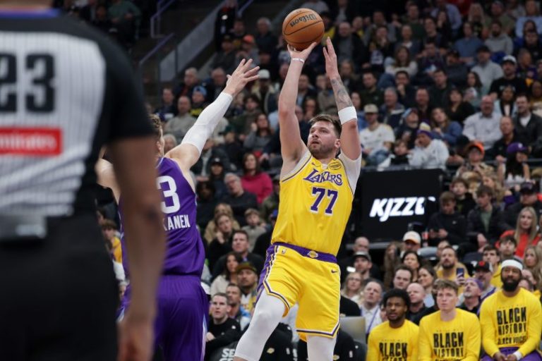 How many points did Luka Doncic score tonight?