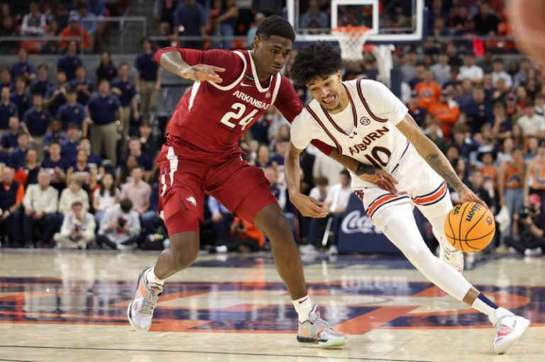 Men’s March Madness bracket projection: No. 1 seeds, last 4 in, first 4 out