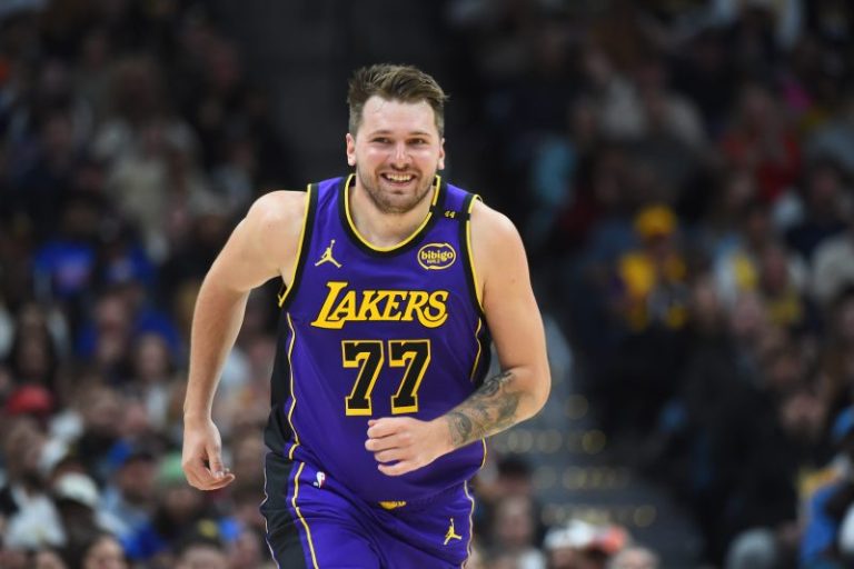 How to watch Mavericks vs. Lakers