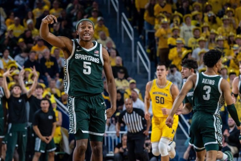 Who is rising, falling in the projected NCAA men’s tournament bracket