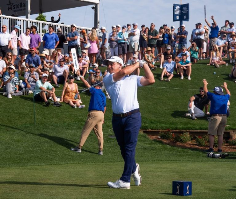 Golfer who got into Players as alternate is one shot off lead