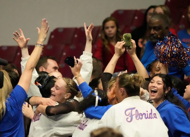 NCAA gymnastics regionals: Live updates as Florida, Alabama roll