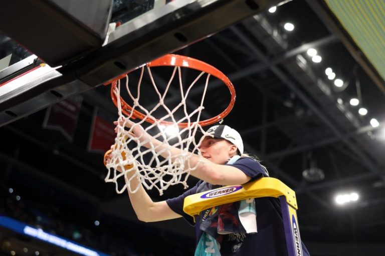 Paige Bueckers’ WNBA arrival gives fans a second chance