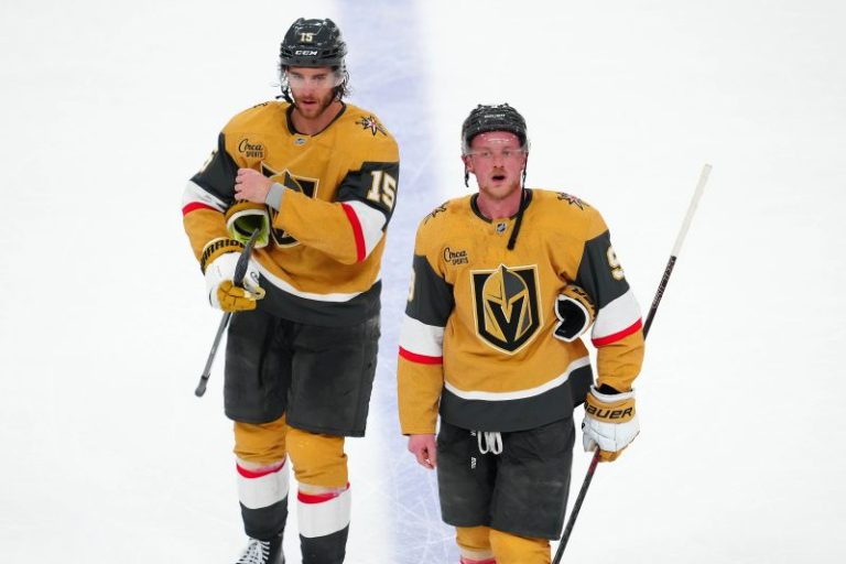Panthers, Golden Knights down 2-0: Are they in trouble?