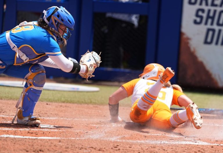 Tennessee-UCLA softball highlights: Lady Vols walk off Bruins in WCWS