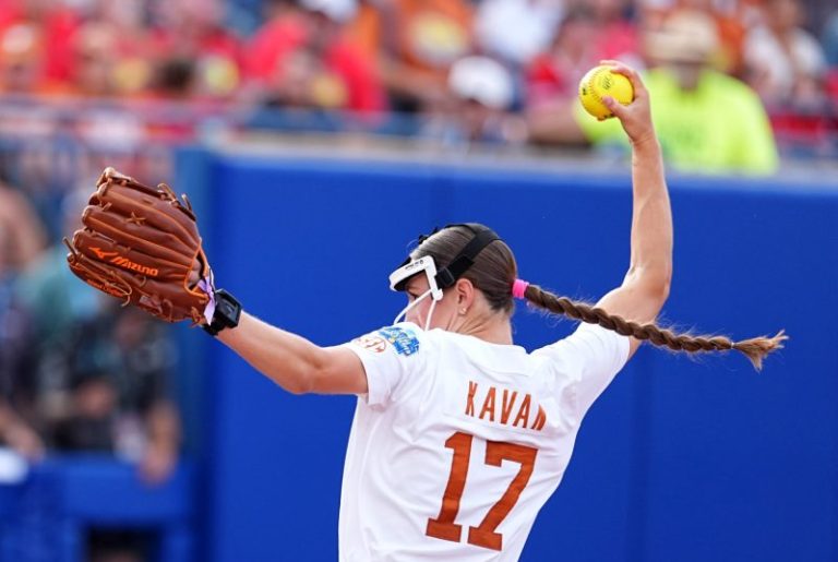 Who won WCWS Most Outstanding Player? Texas’ Teagan Kavan wins award