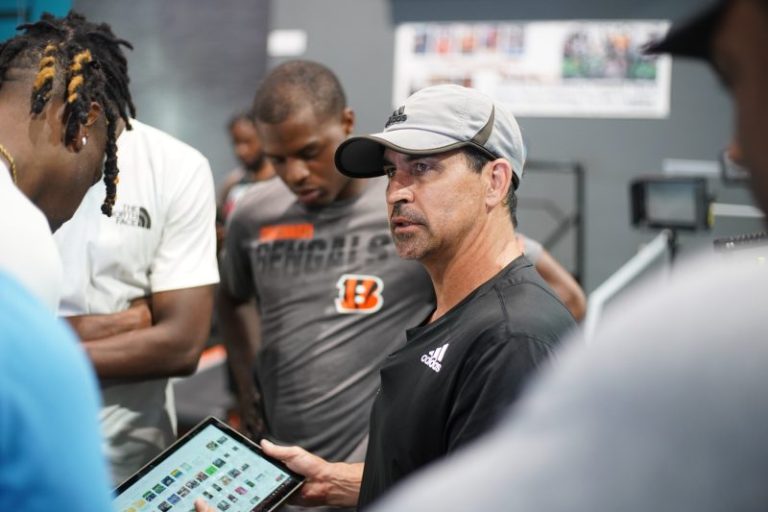 Who is Tony Villani? Trainer looking to unlock Travis Kelce in 2025