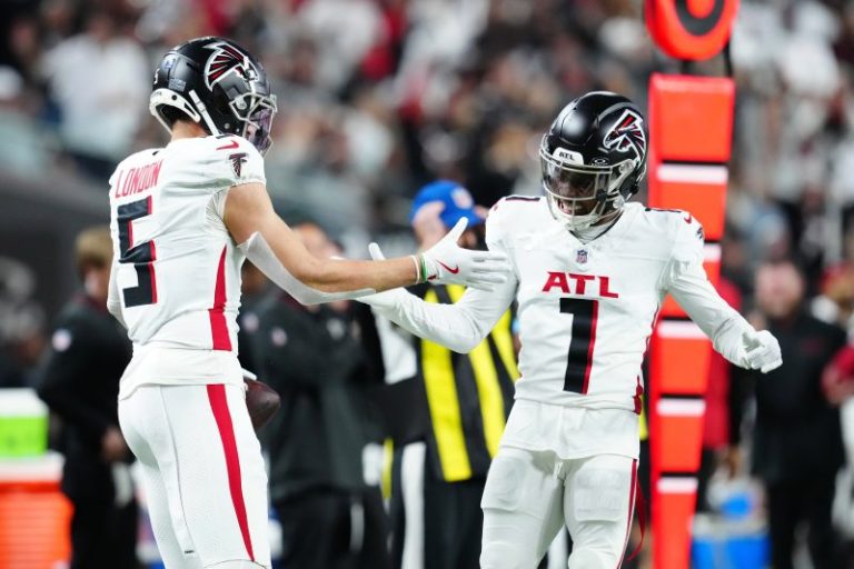 Falcons get good news on wide receivers for SNF