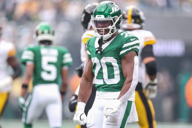 Looking for NFL best bets for Week 2? Our experts have you covered