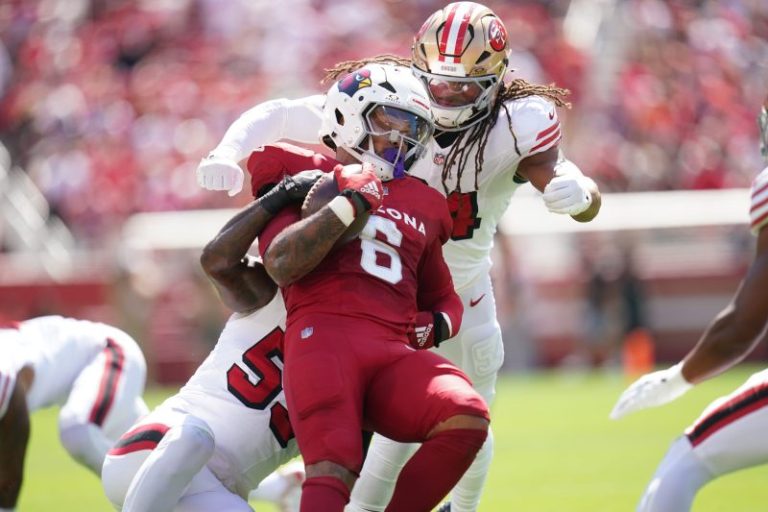 Latest updates after James Conner is carted off vs. 49ers