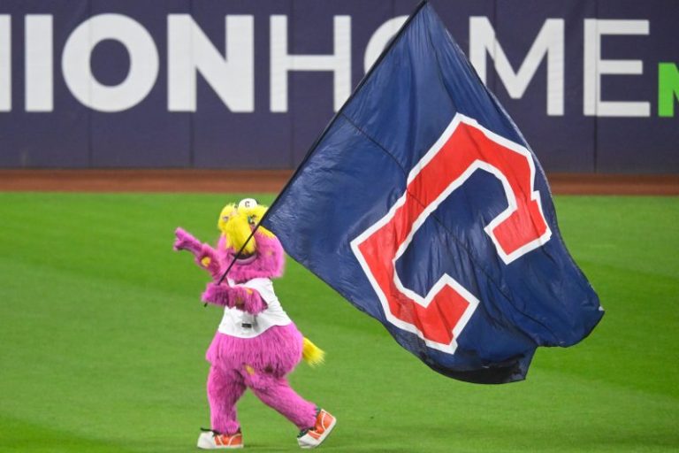 How to watch Guardians-Tigers AL Central showdown