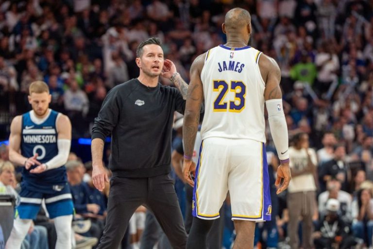Lakers extend coach JJ Redick’s contract ahead of 2025-26 NBA season