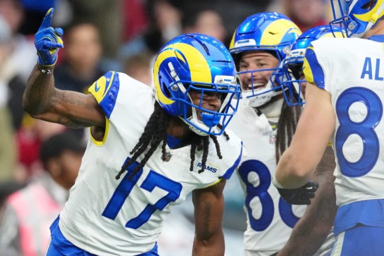 Rams cruise to easy victory over Jaguars in London