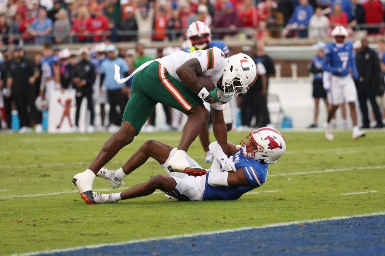 Miami, Oklahoma headline Week 10 winners and losers in college football