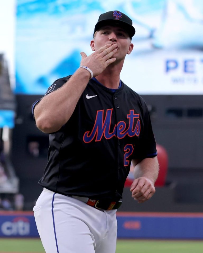 Could All-Star slugger leave Mets for Red Sox?