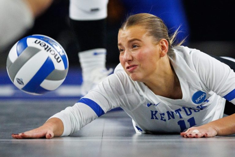 2025 NCAA volleyball tournament live score updates: Bracket, schedule