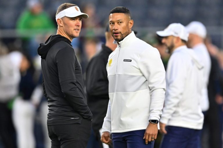 Why did USC-Notre Dame rivalry end? Lincoln Riley blames Fighting Irish