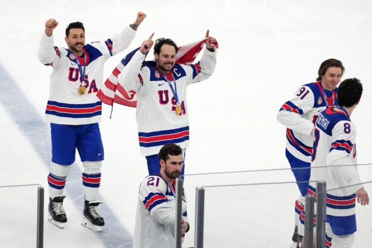 USA men’s hockey team congratulated by president after gold medal win